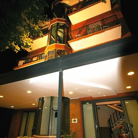 Hotel Eureka 3*