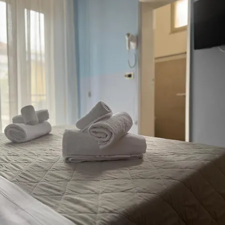 ホテル Eureka リミニ